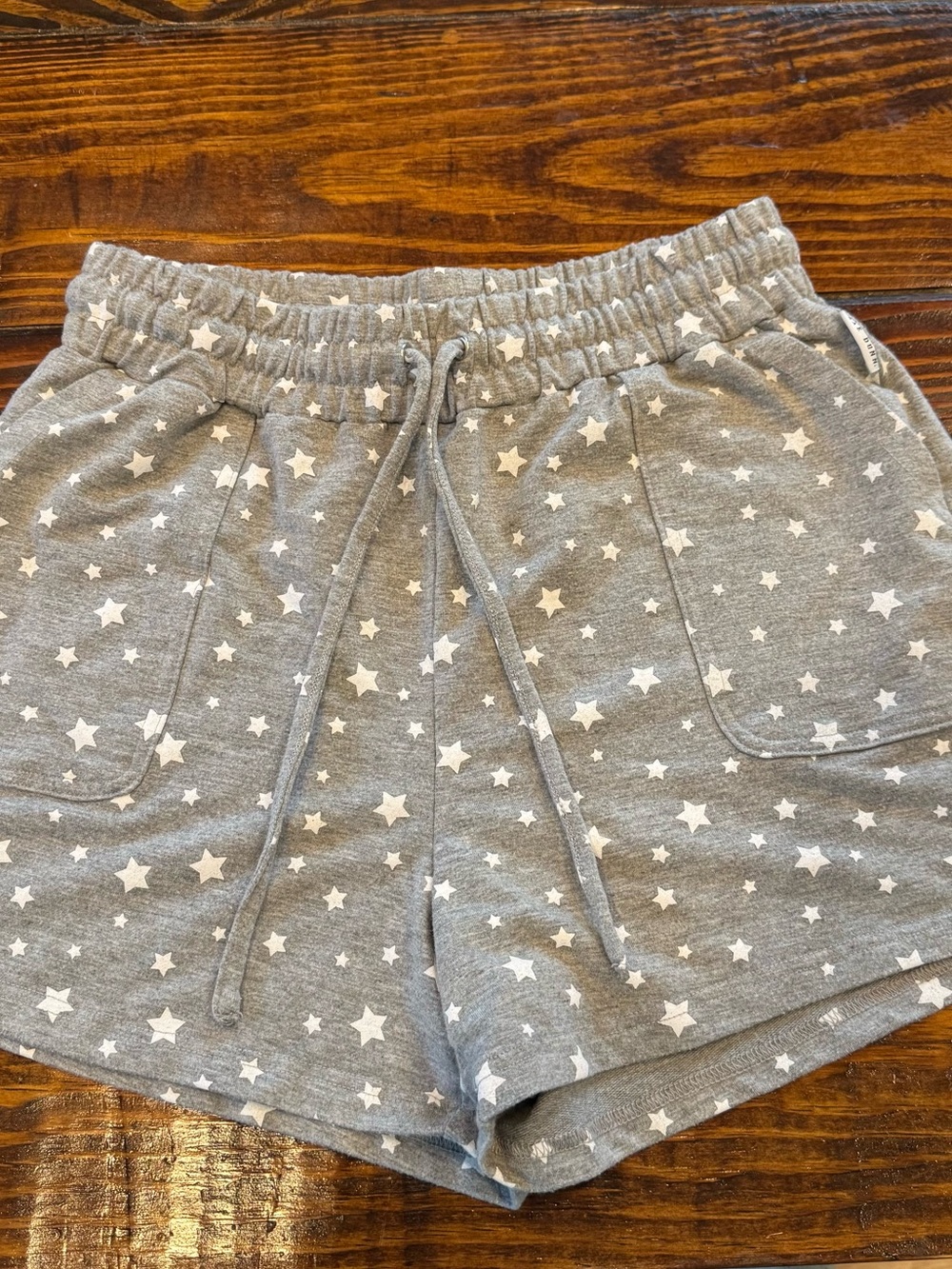 Rae Dunn Gray Star-Print Pajama Shorts